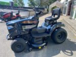 BLACK EDITION Rasentraktor PRO 228/108 Twin HS mit Winterpaket 120 Plus