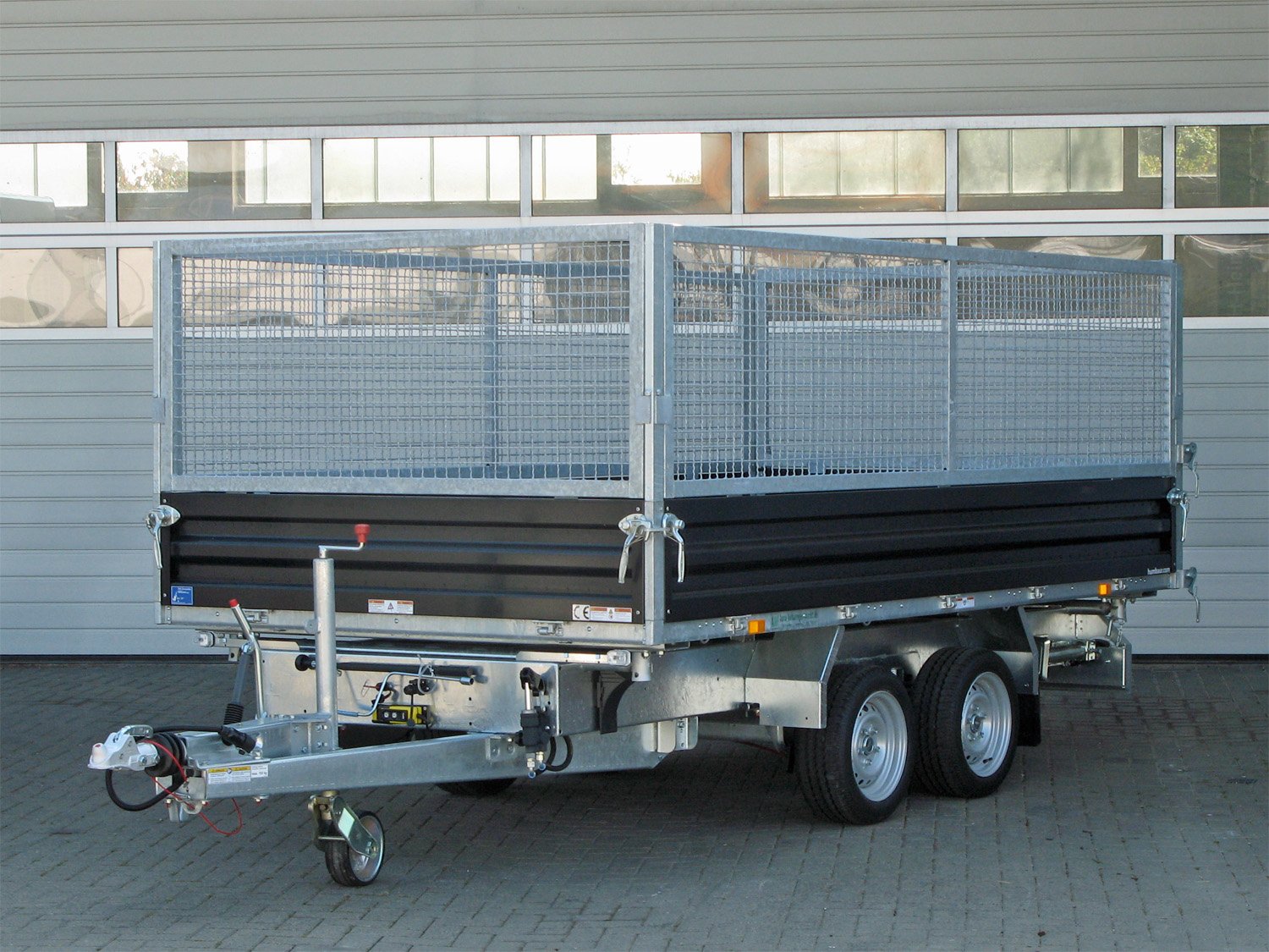 Humbaur HTK 3500.37 STAHL E-Pumpe – Gitteraufsatz 800 mm