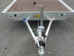 Humbaur Universal 3000 Seilwinde und Auffahrbohlen